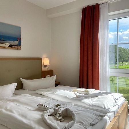 Friesenhof Hotel-Restaurant-Reitanlage Trassenheide Zewnętrze zdjęcie
