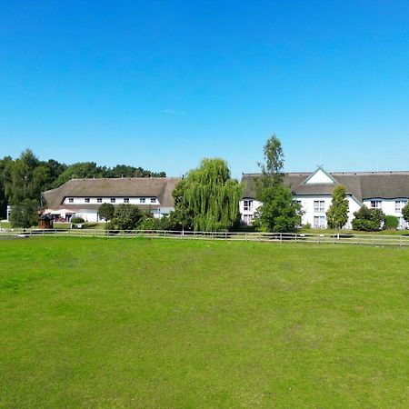 Friesenhof Hotel-Restaurant-Reitanlage Trassenheide Zewnętrze zdjęcie
