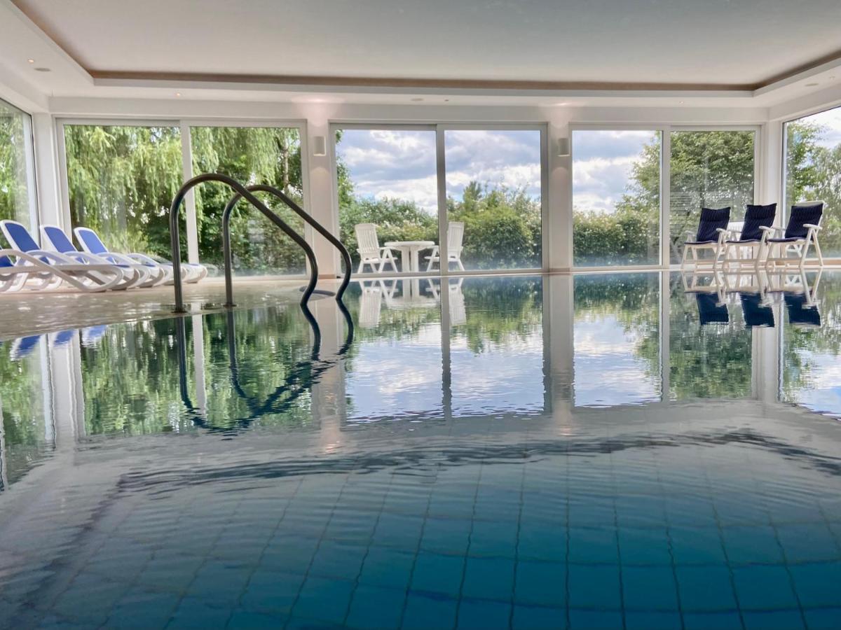 Friesenhof Hotel-Restaurant-Reitanlage Trassenheide Zewnętrze zdjęcie