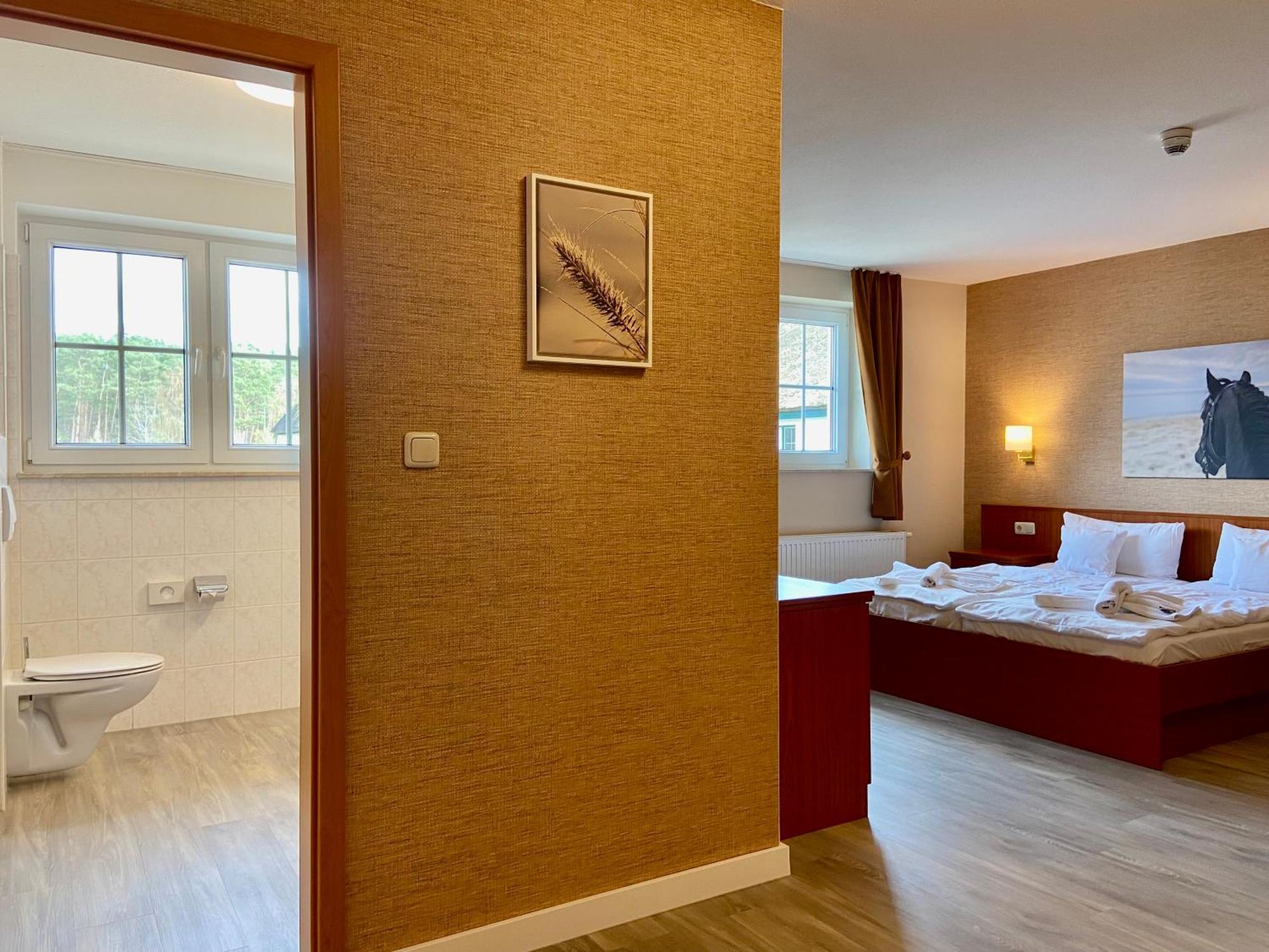 Friesenhof Hotel-Restaurant-Reitanlage Trassenheide Pokój zdjęcie