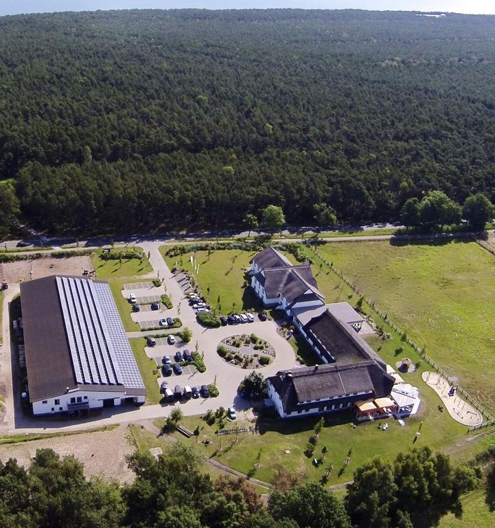 Friesenhof Hotel-Restaurant-Reitanlage Trassenheide Zewnętrze zdjęcie